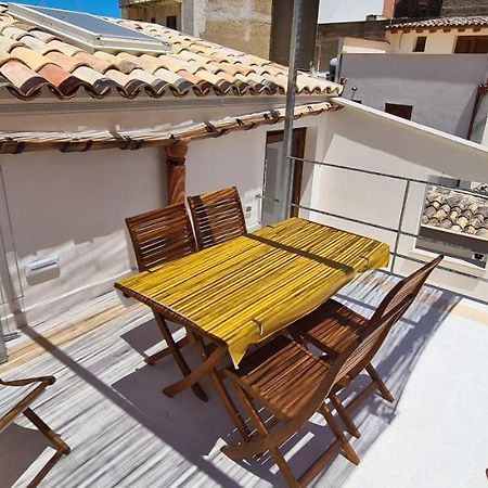 Voltamare Apartment Castellammare del Golfo Bagian luar foto