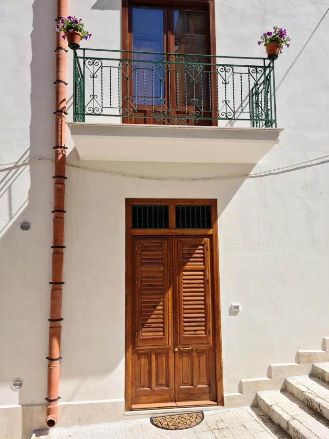 Voltamare Apartment Castellammare del Golfo Bagian luar foto