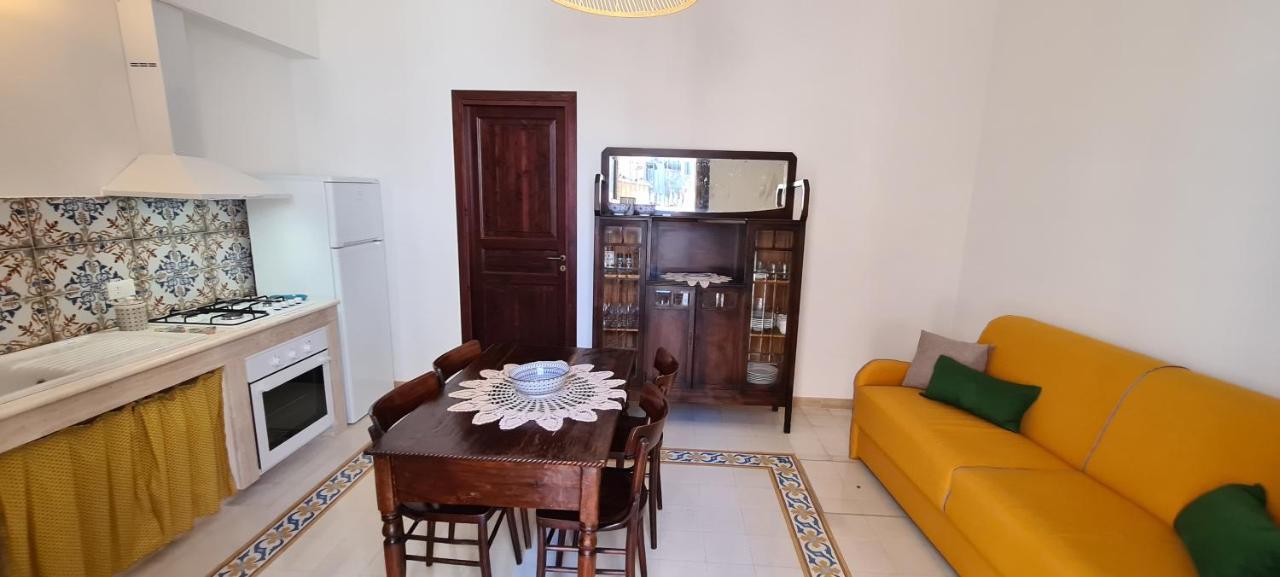 Voltamare Apartment Castellammare del Golfo Bagian luar foto